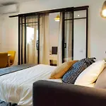Apartament Sunny Cismigiu Gardens Flat - Charming Balcony Bucureşti