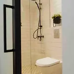 Apartament Sunny Cismigiu Gardens Flat - Charming Balcony Bucureşti