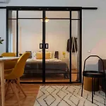 Apartament Sunny Cismigiu Gardens Flat - Charming Balcony *
