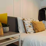 Sunny Cismigiu Gardens Flat - Charming Balcony Bucureşti