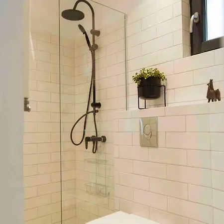 Sunny Cismigiu Gardens Flat - Charming Balcony * Bucarest