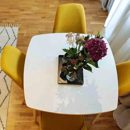 Sunny Cismigiu Gardens Flat - Charming Balcony Bucharest